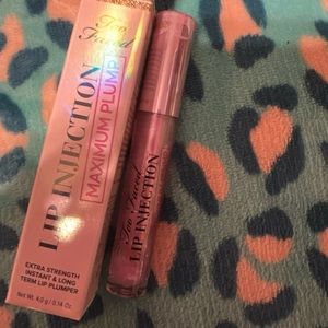 Too Faced Lip injection Maximum plump NIB NEW